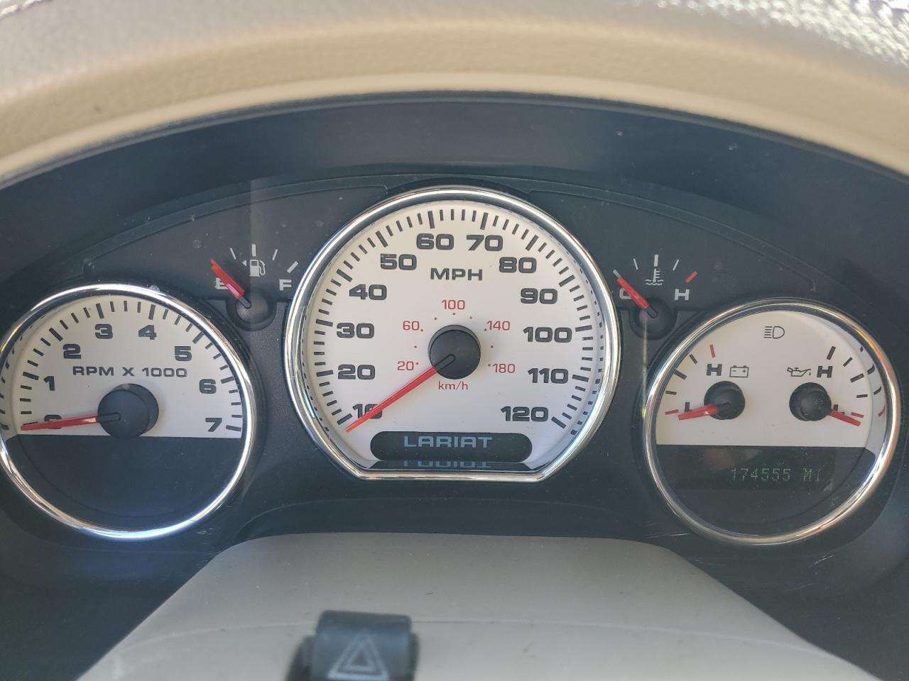 2005 Ford F-150 - Image 9