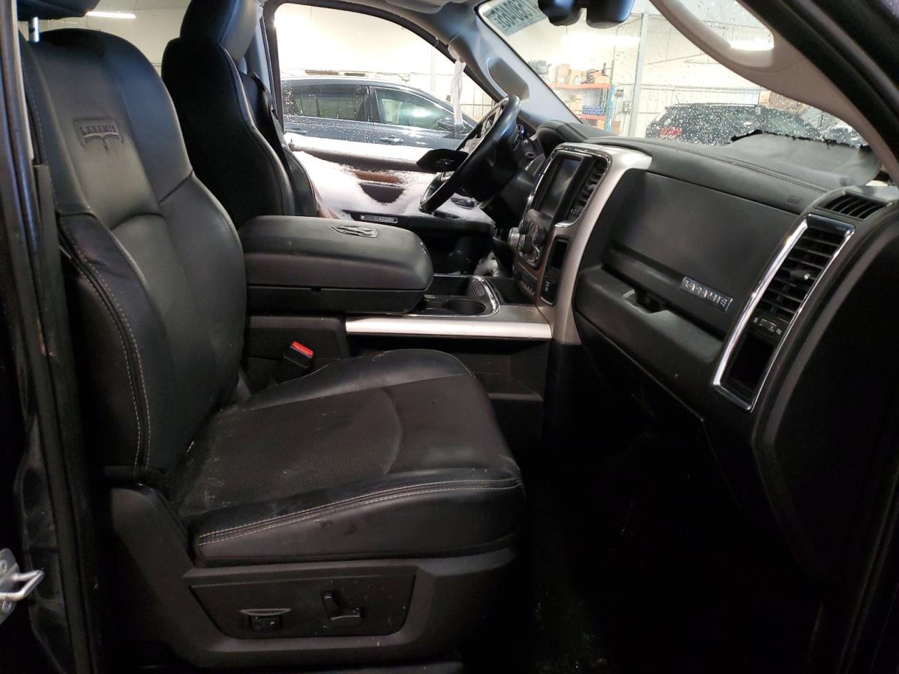 2017 RAM 1500 - Image 7