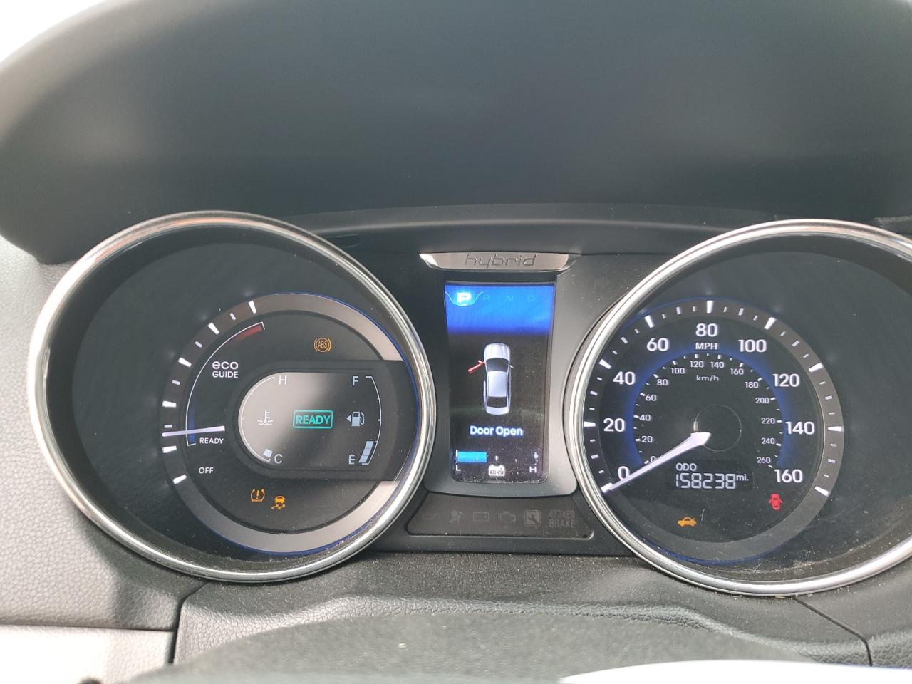 2012 Hyundai Sonata - Image 9