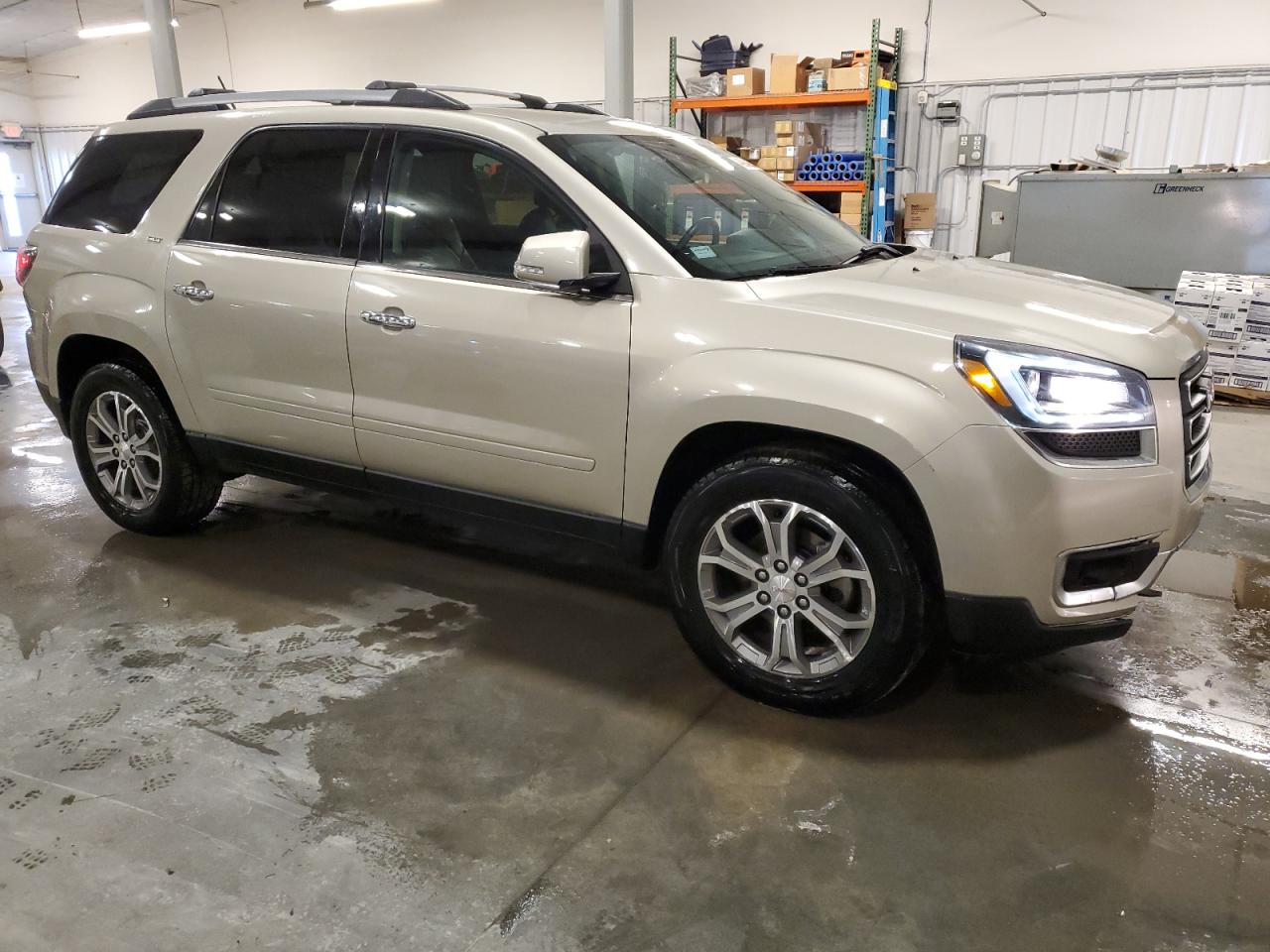 2015 GMC Acadia - Image 4