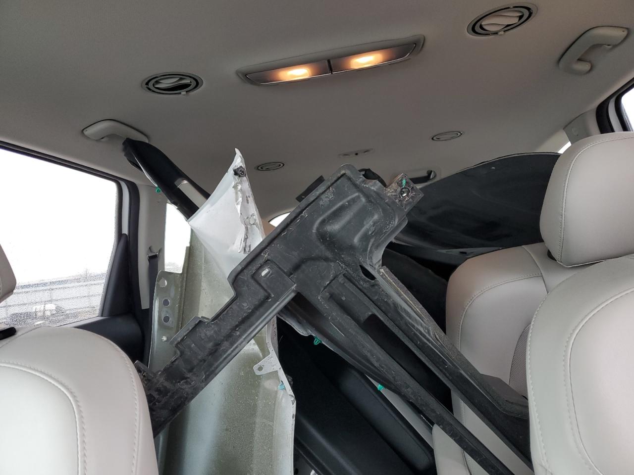 2023 Kia Telluride - Image 10