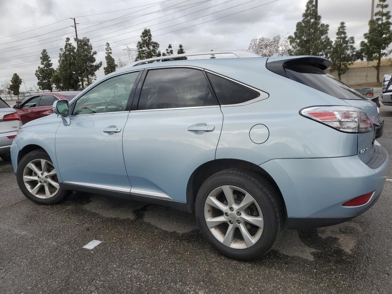 2010 Lexus RX - Image 2