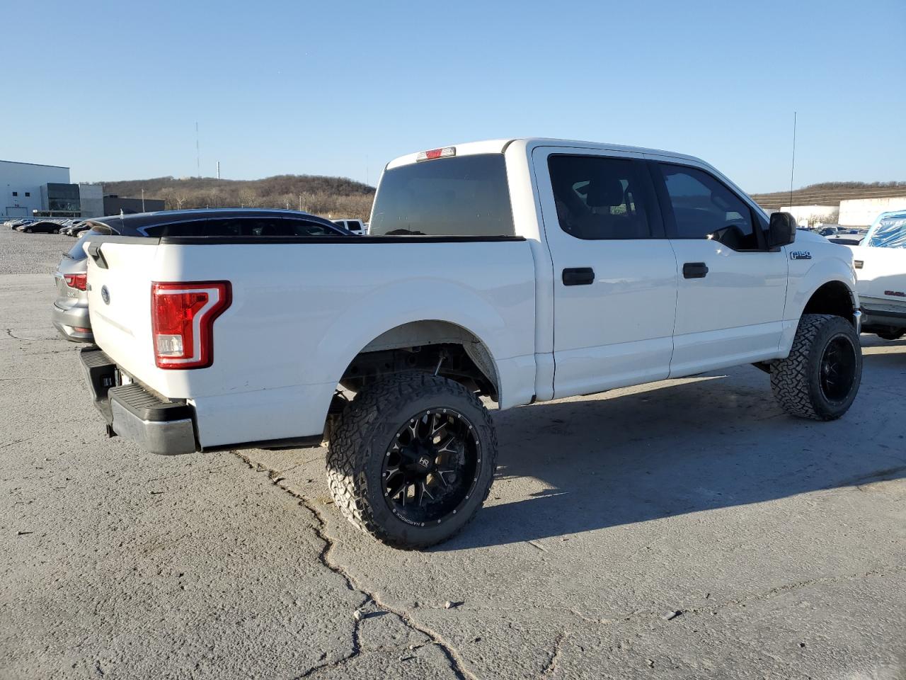 2015 Ford F-150 - Image 3