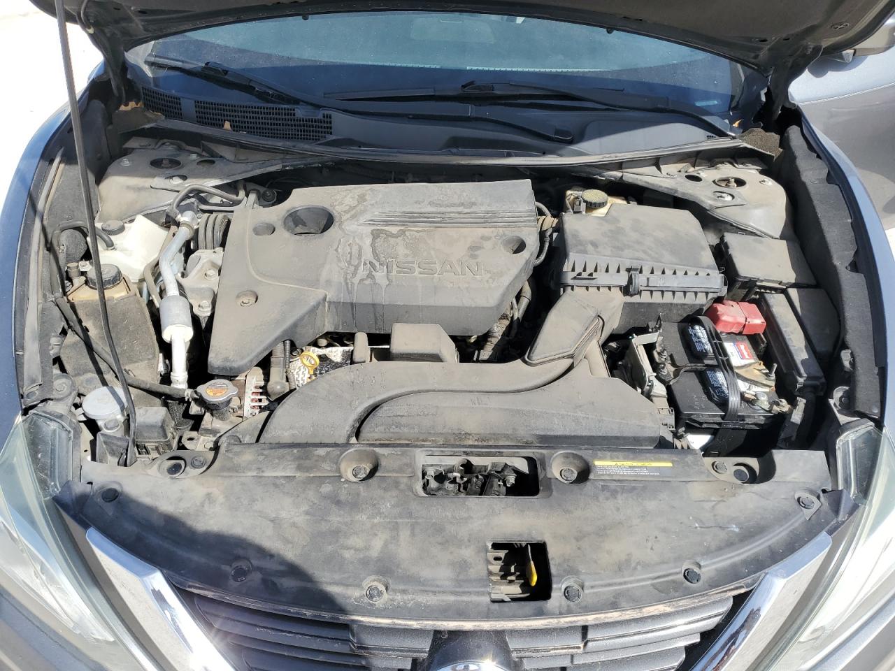 2016 Nissan Altima - Image 11