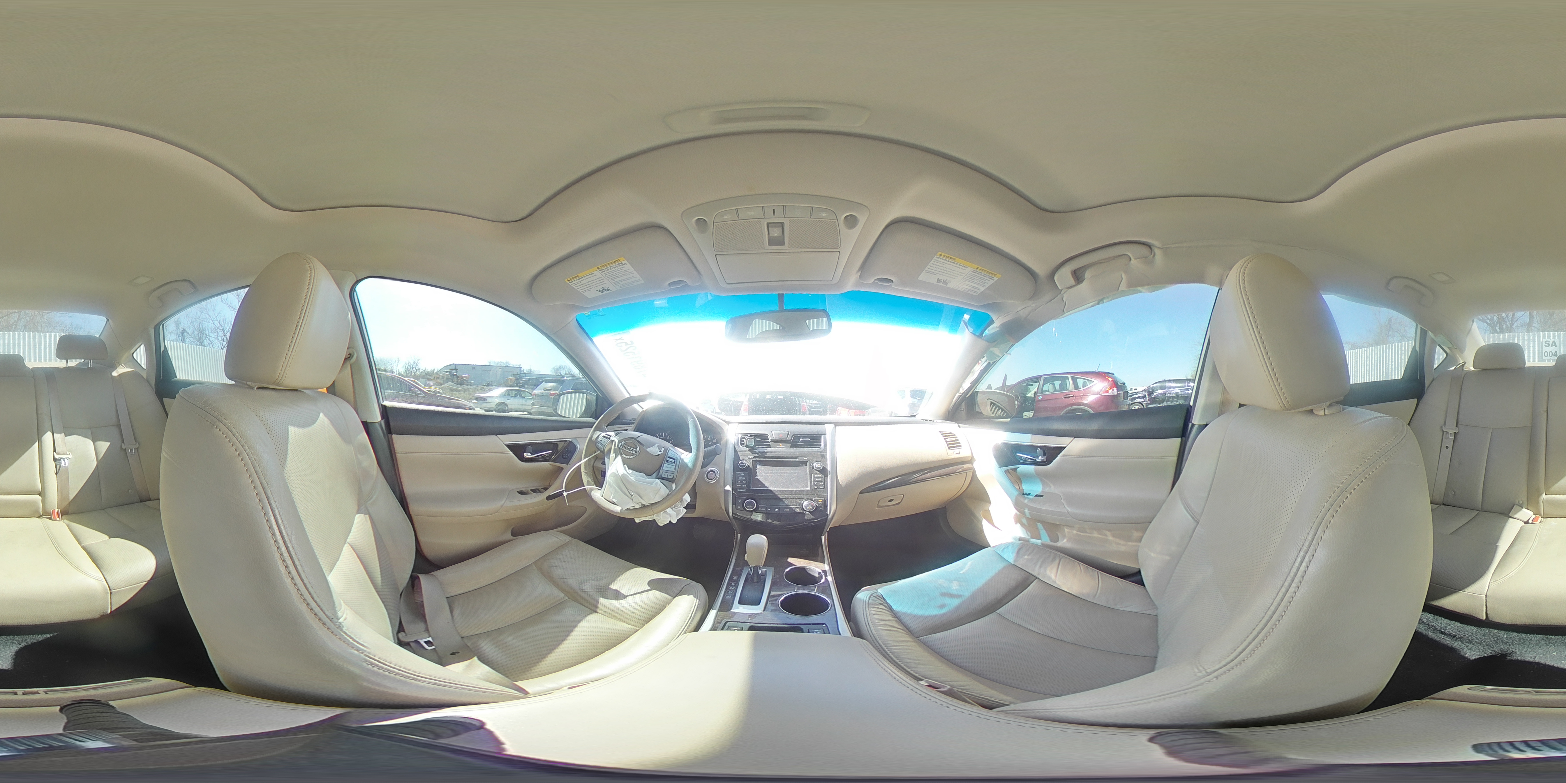 2015 Nissan Altima - Image 12