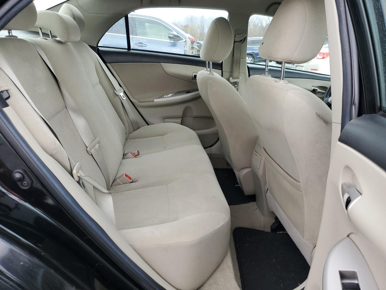 2012 Toyota Corolla - Image 10