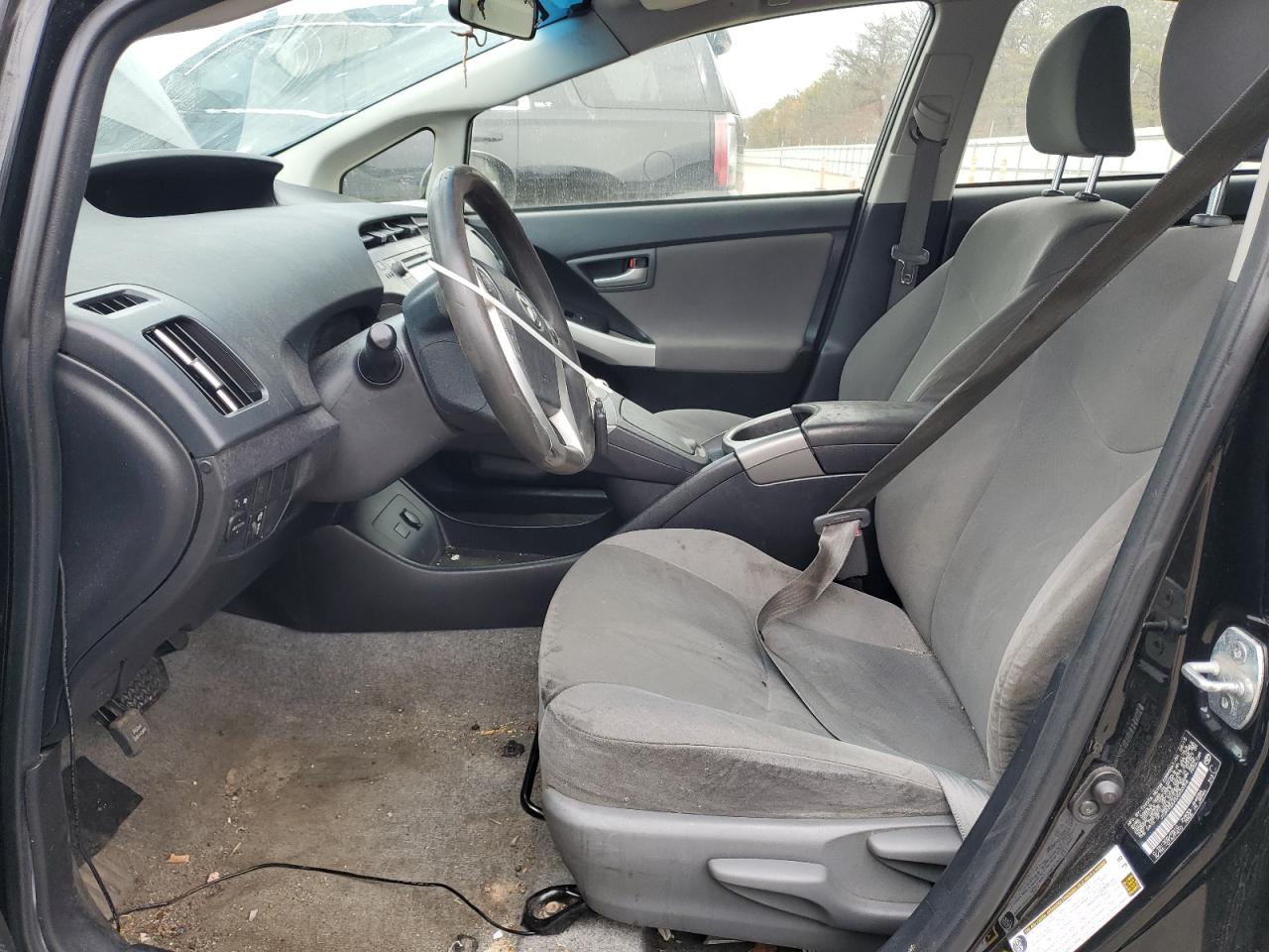2013 Toyota Prius - Image 7