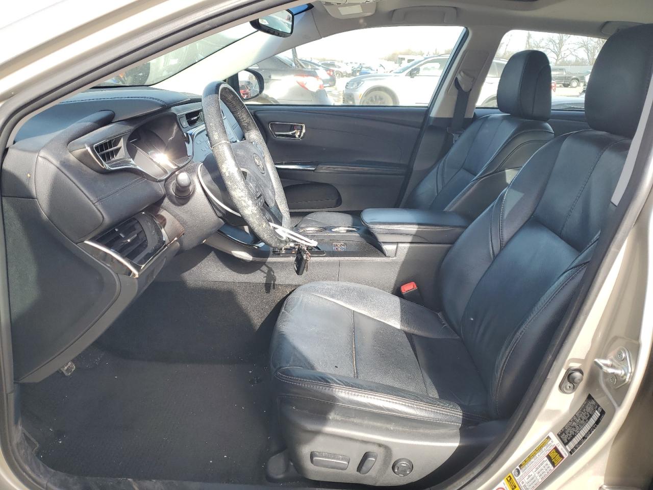 2013 Toyota Avalon - Image 7