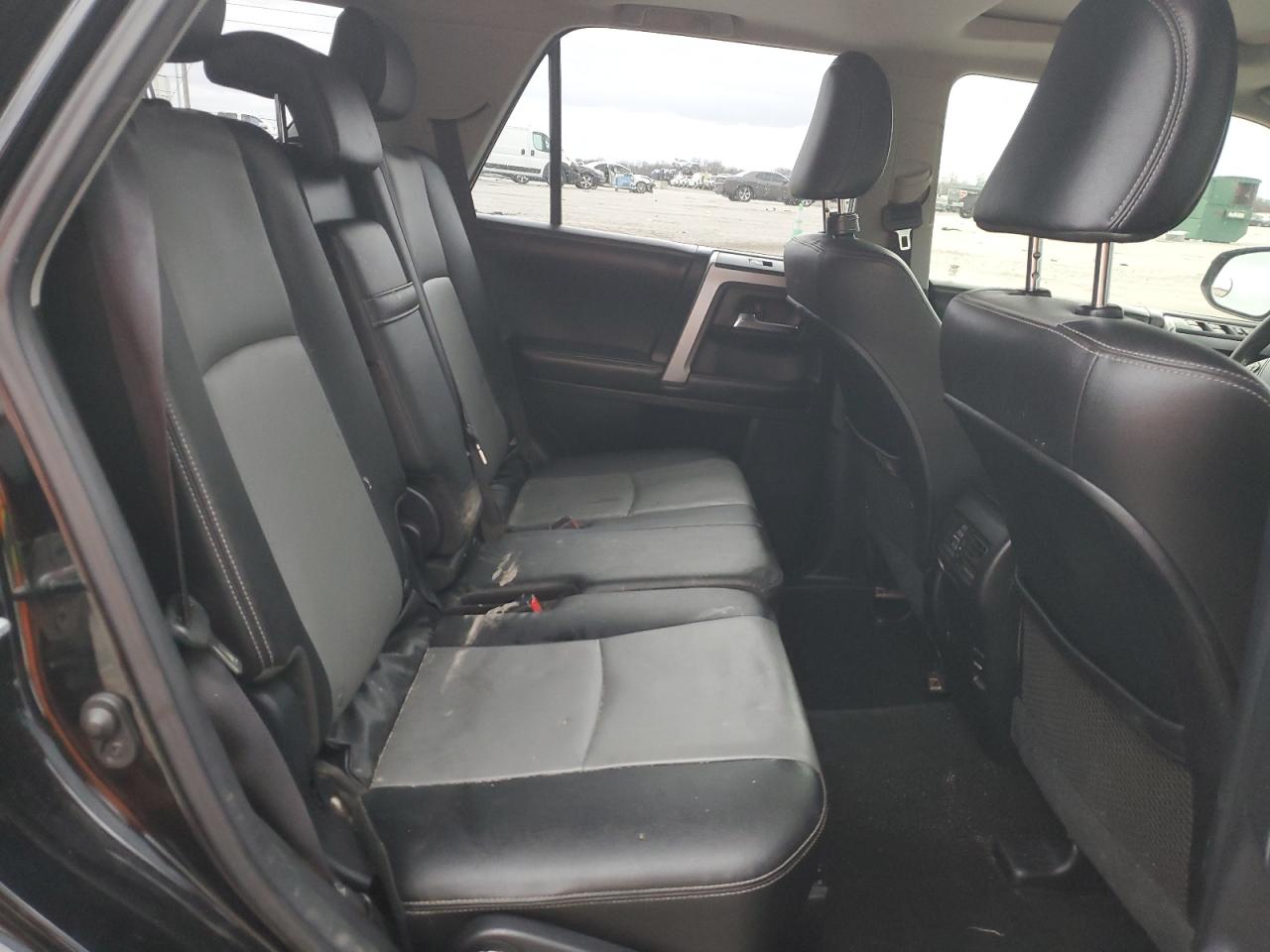 2016 Toyota 4Runner - Image 11