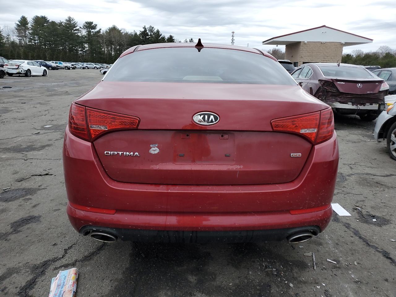 2011 Kia Optima - Image 6