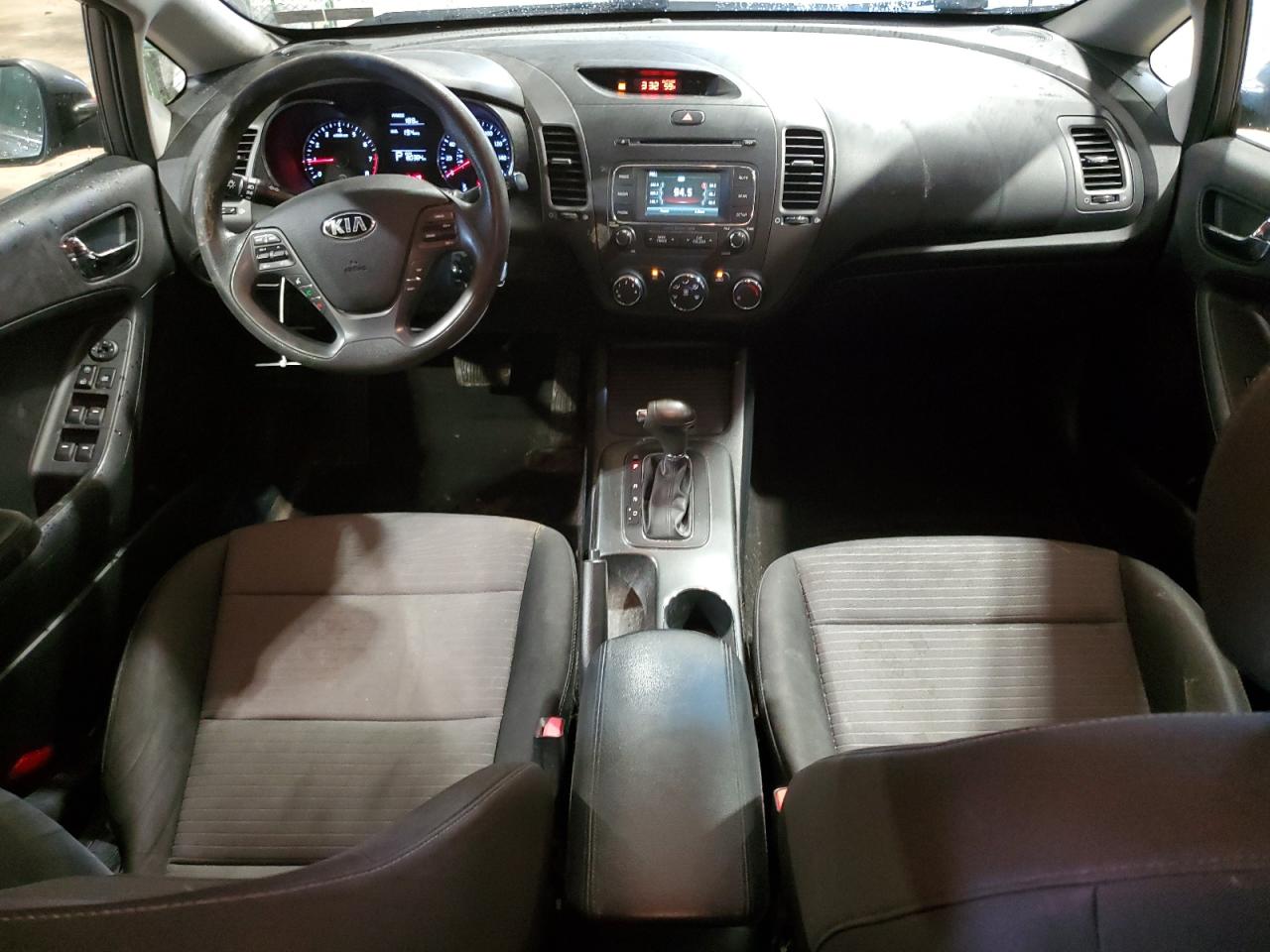 2016 Kia Forte - Image 8