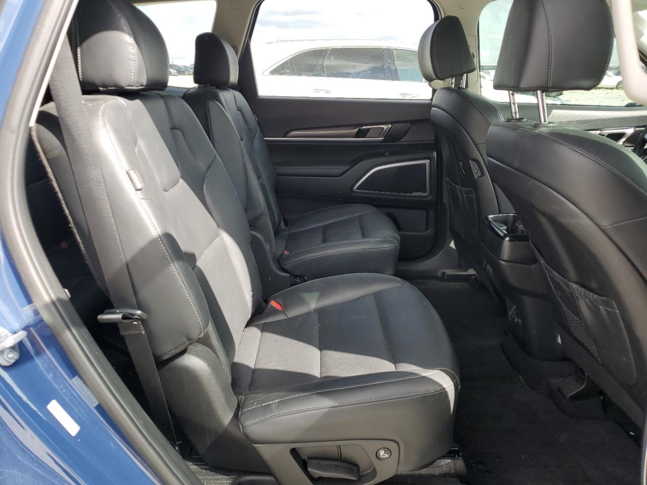 2023 Kia Telluride - Image 11