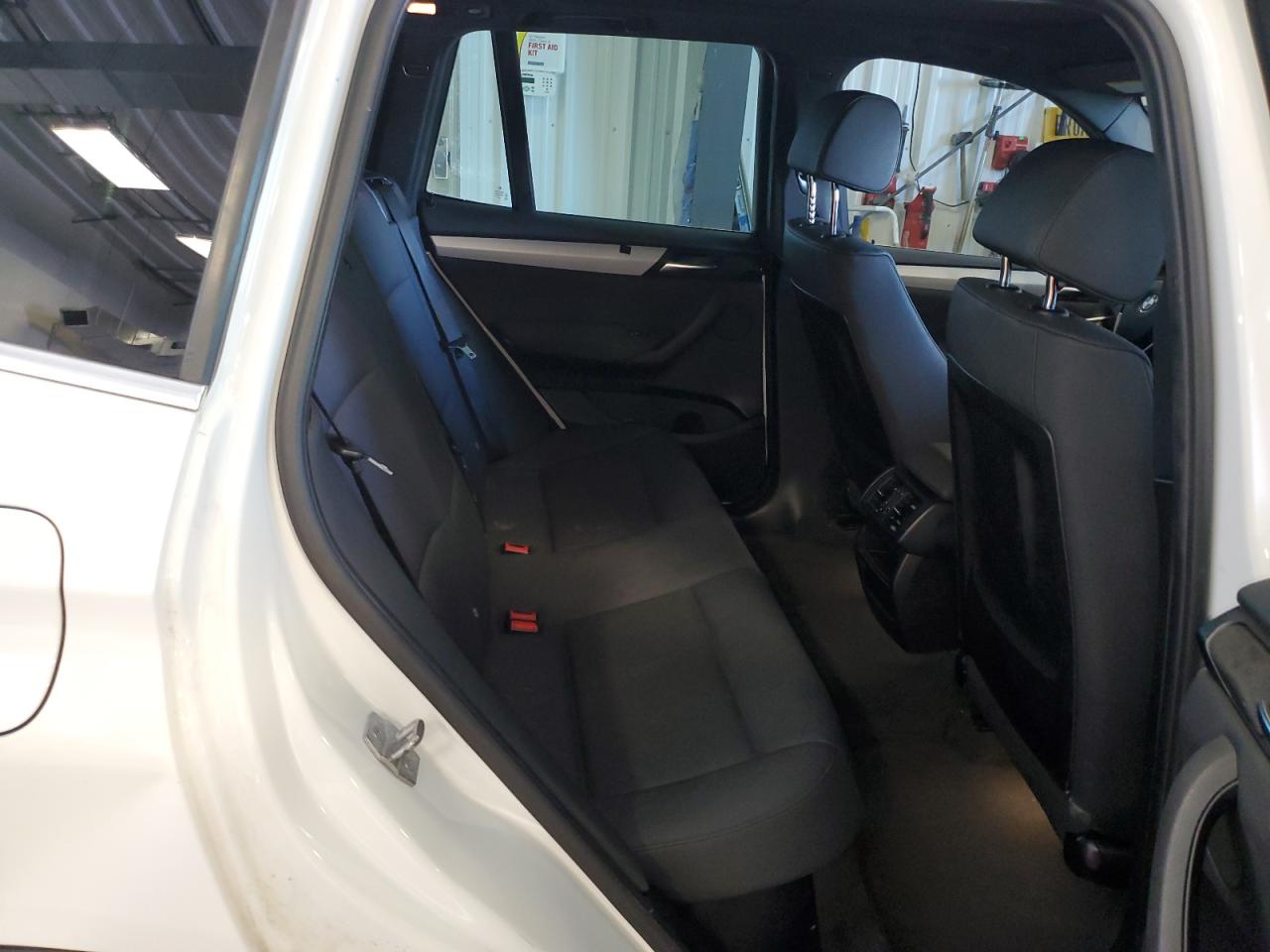 2015 BMW X3 - Image 11
