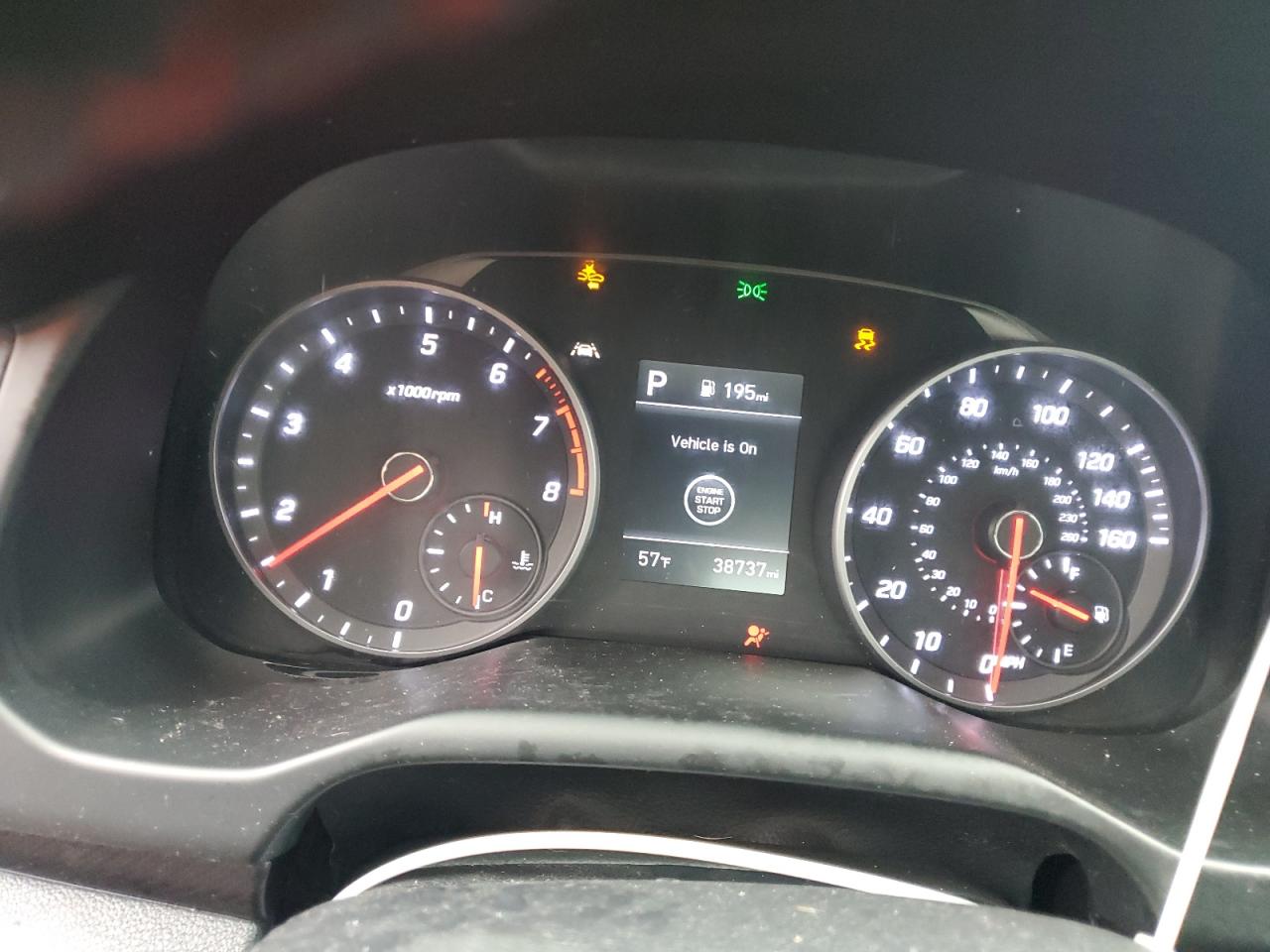 2019 Hyundai Elantra - Image 9