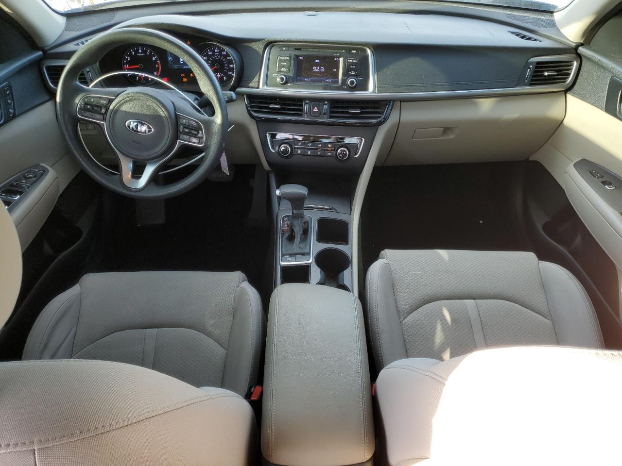 2016 Kia Optima - Image 8