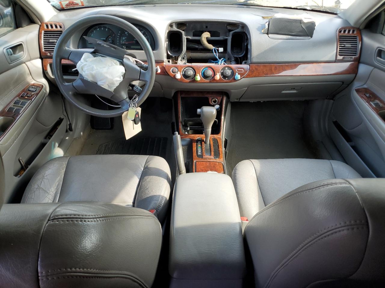 2003 Toyota Camry - Image 8