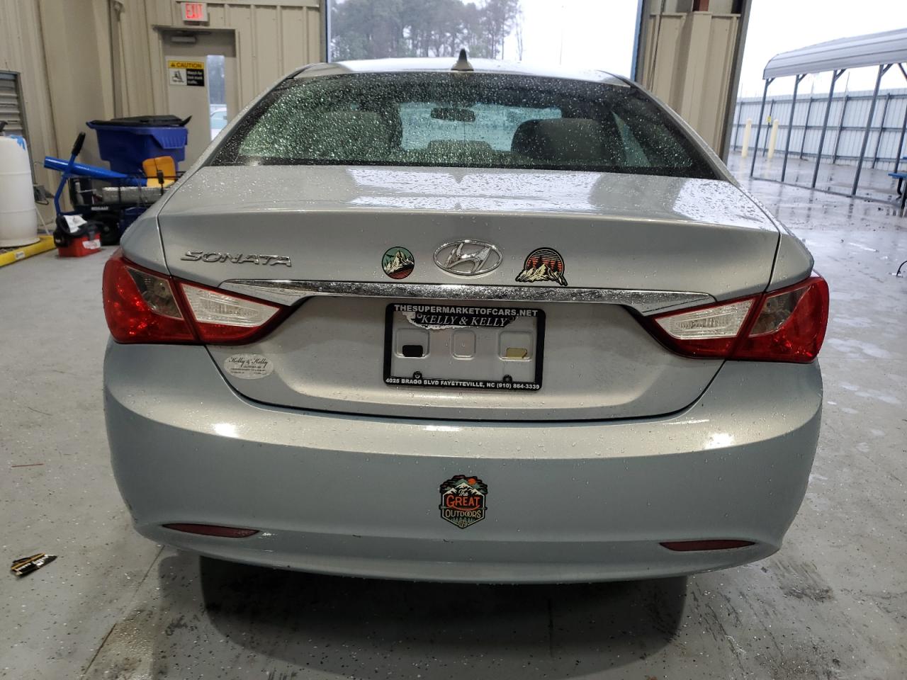 2011 Hyundai Sonata - Image 6