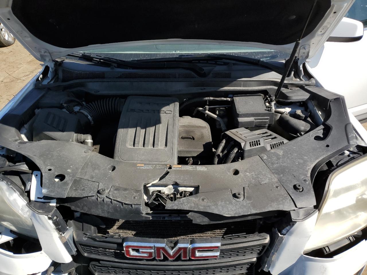 2014 GMC Terrain - Image 11
