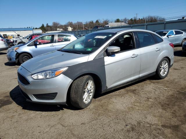 Седаны FORD FOCUS 2015 Серебристый