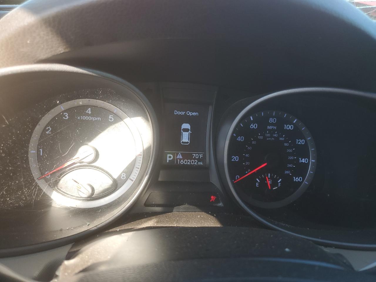 2014 Hyundai Santa Fe - Image 9