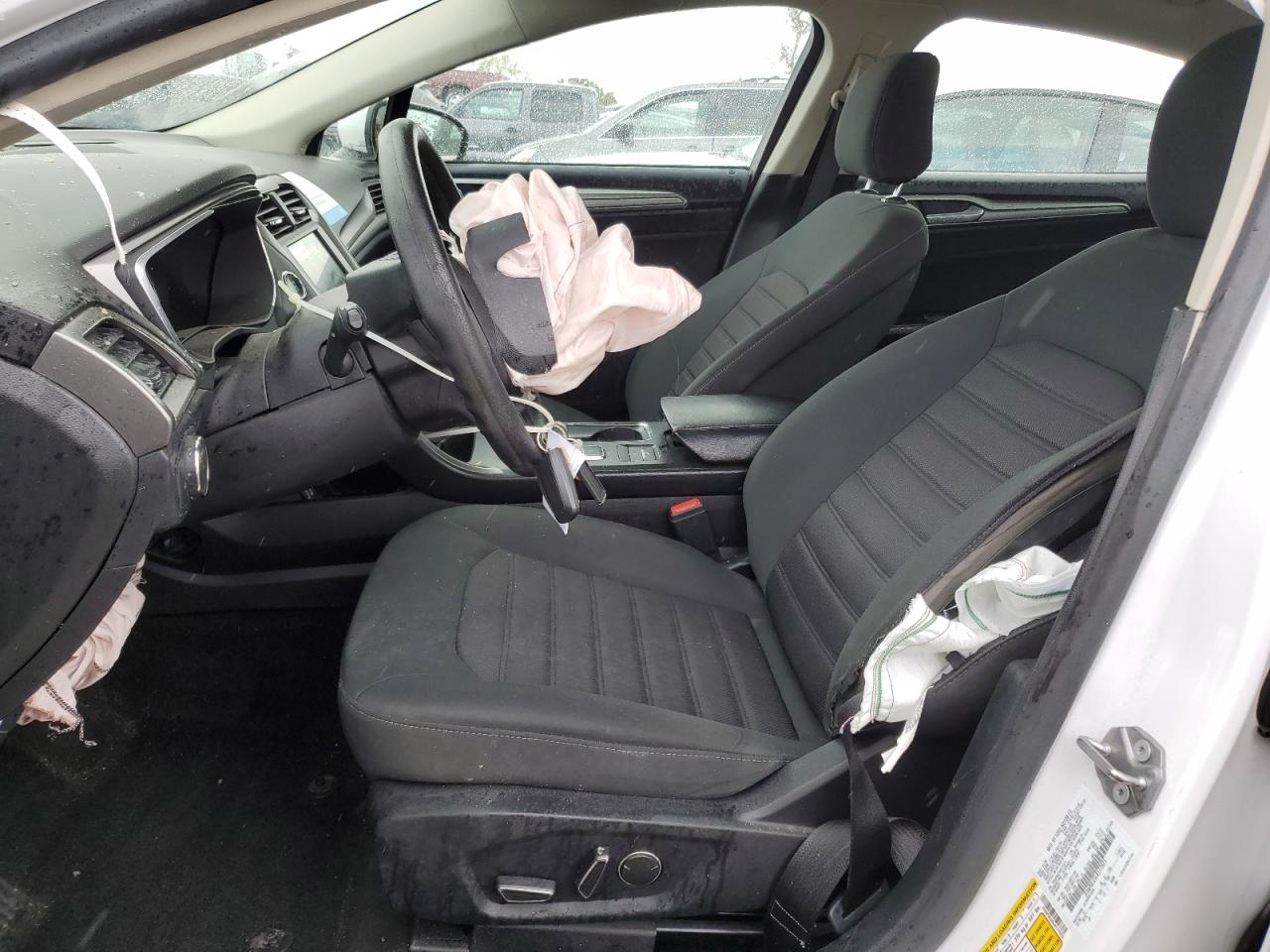 2020 Ford Fusion Se VIN: 3FA6P0LU5LR177075 Lot: 50919505