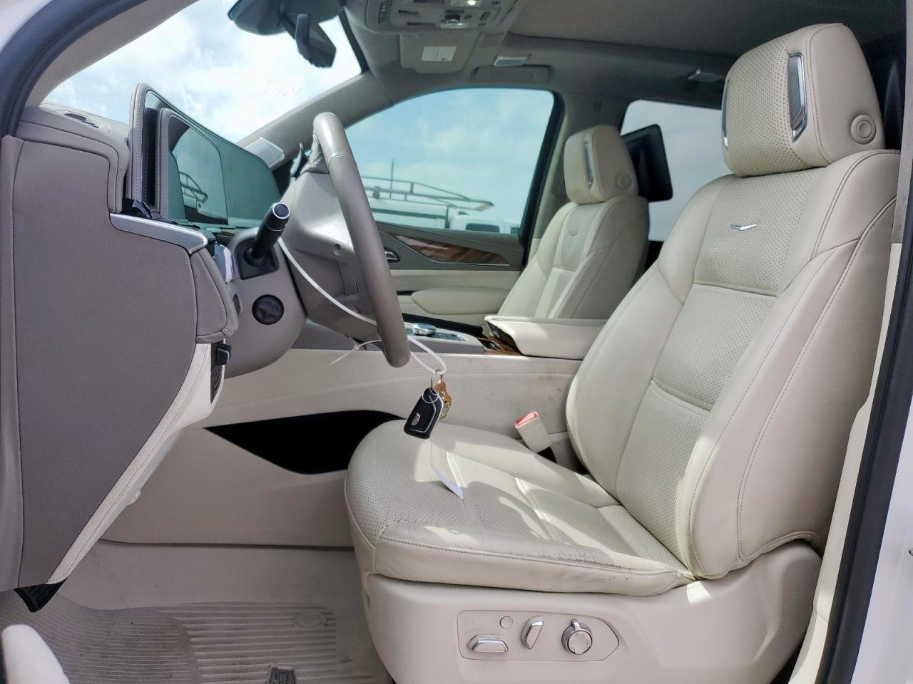 2021 Cadillac Escalade Premium Luxury Platinum VIN: 1GYS3DKL9MR236267 Lot: 48997225