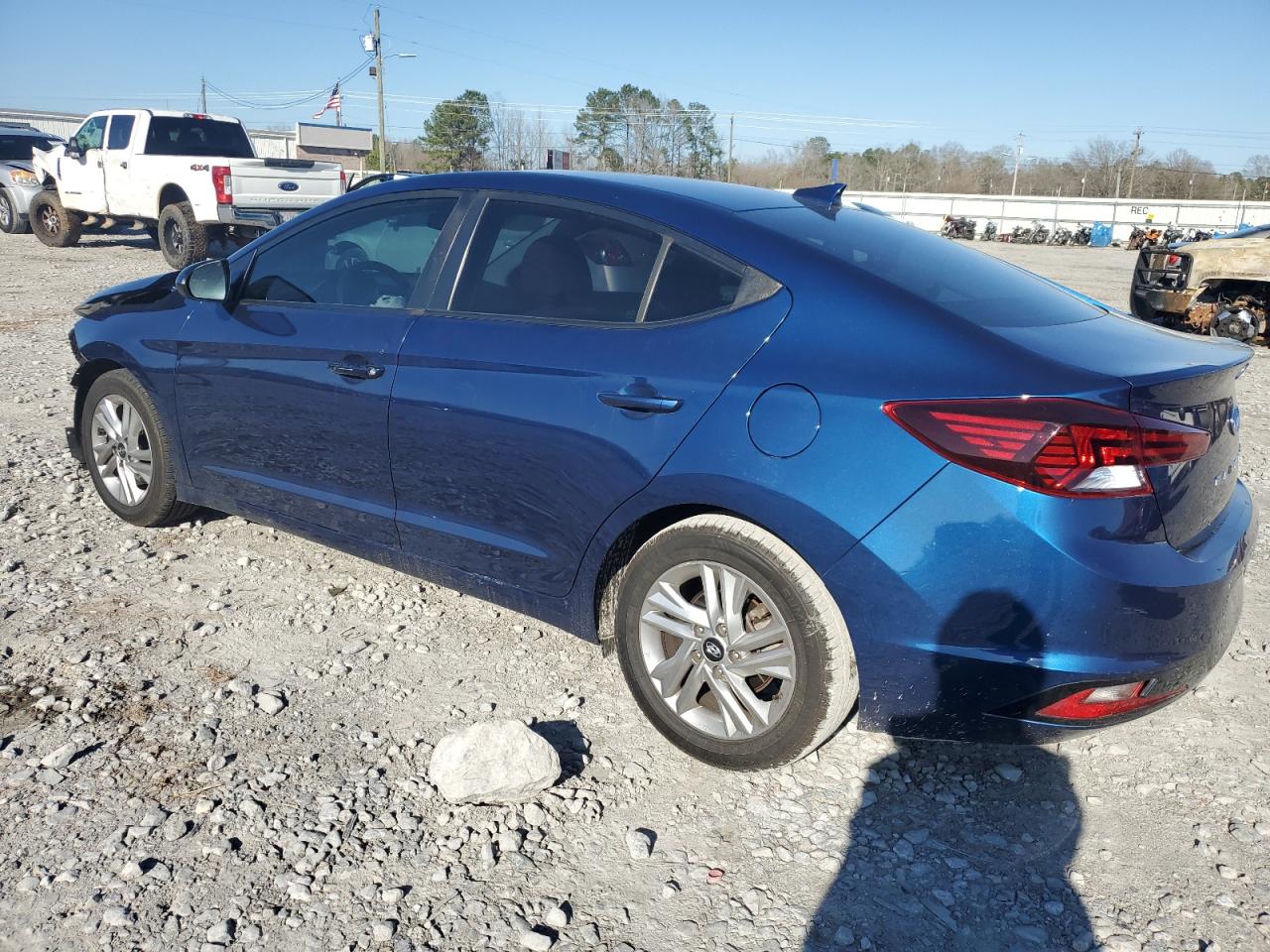 2020 Hyundai Elantra - Image 2