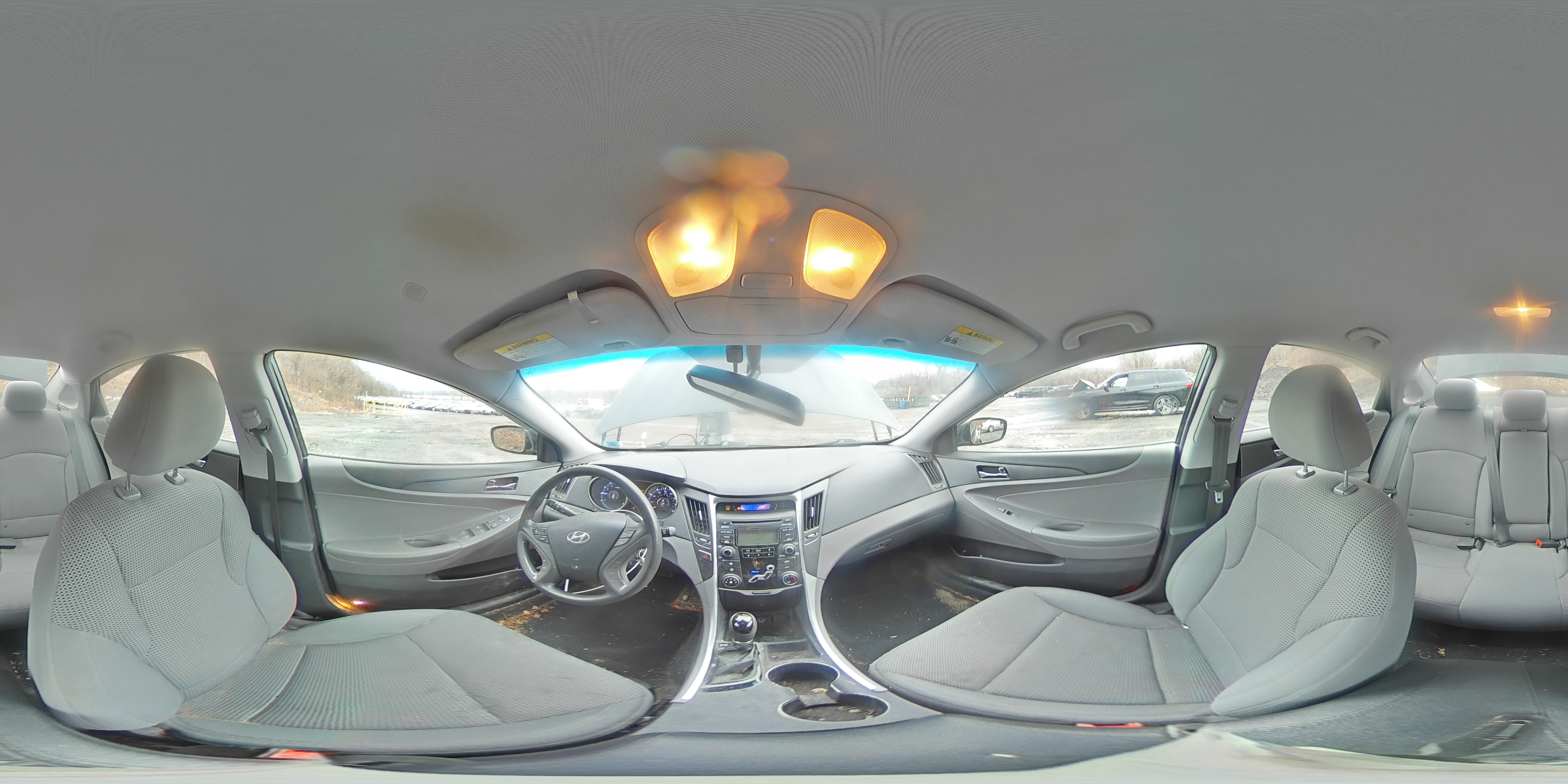 2012 Hyundai Sonata - Image 12