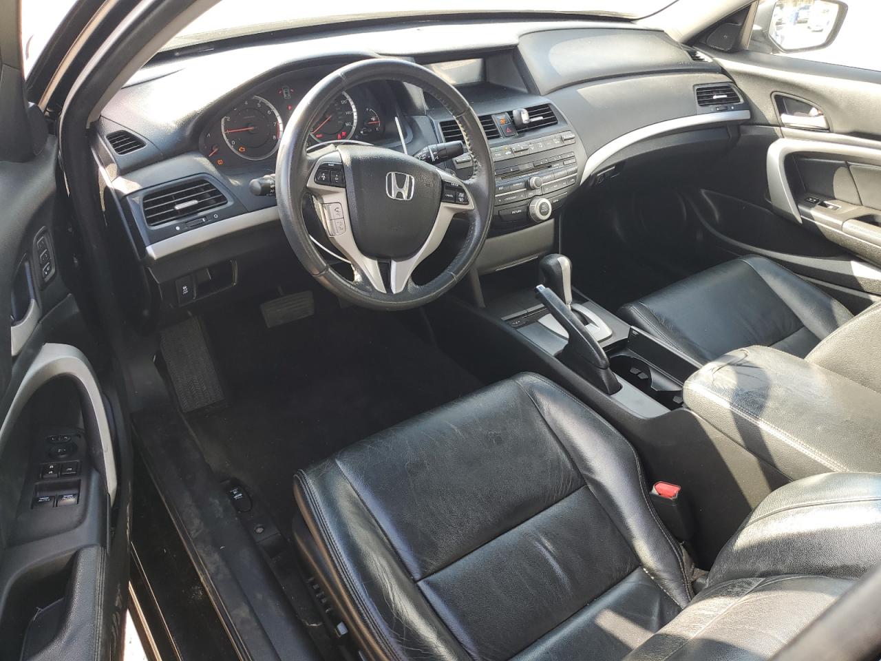 2012 Honda Accord - Image 8