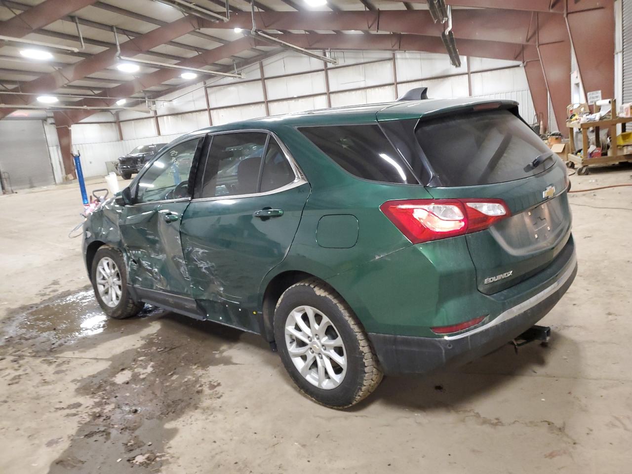 2019 Chevrolet Equinox - Image 2