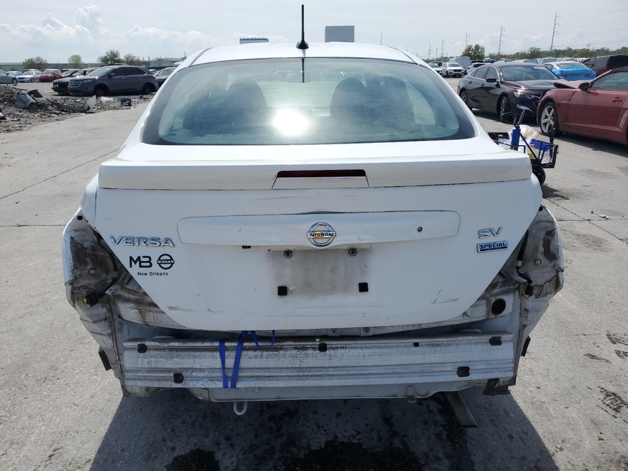 3N1CN7AP5HL889706 NISSAN VERSA 2017