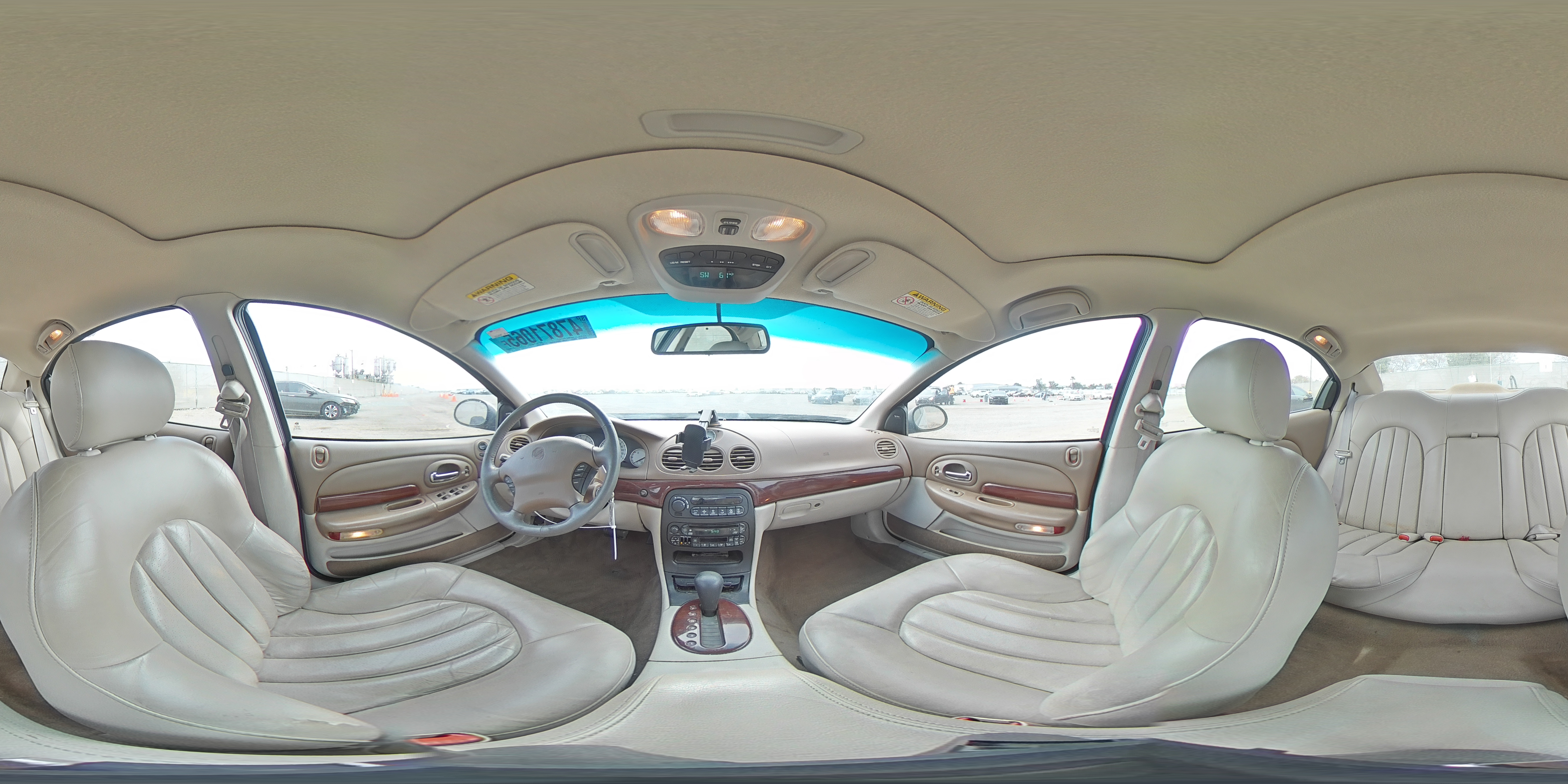 1999 Chrysler LHS - Image 12