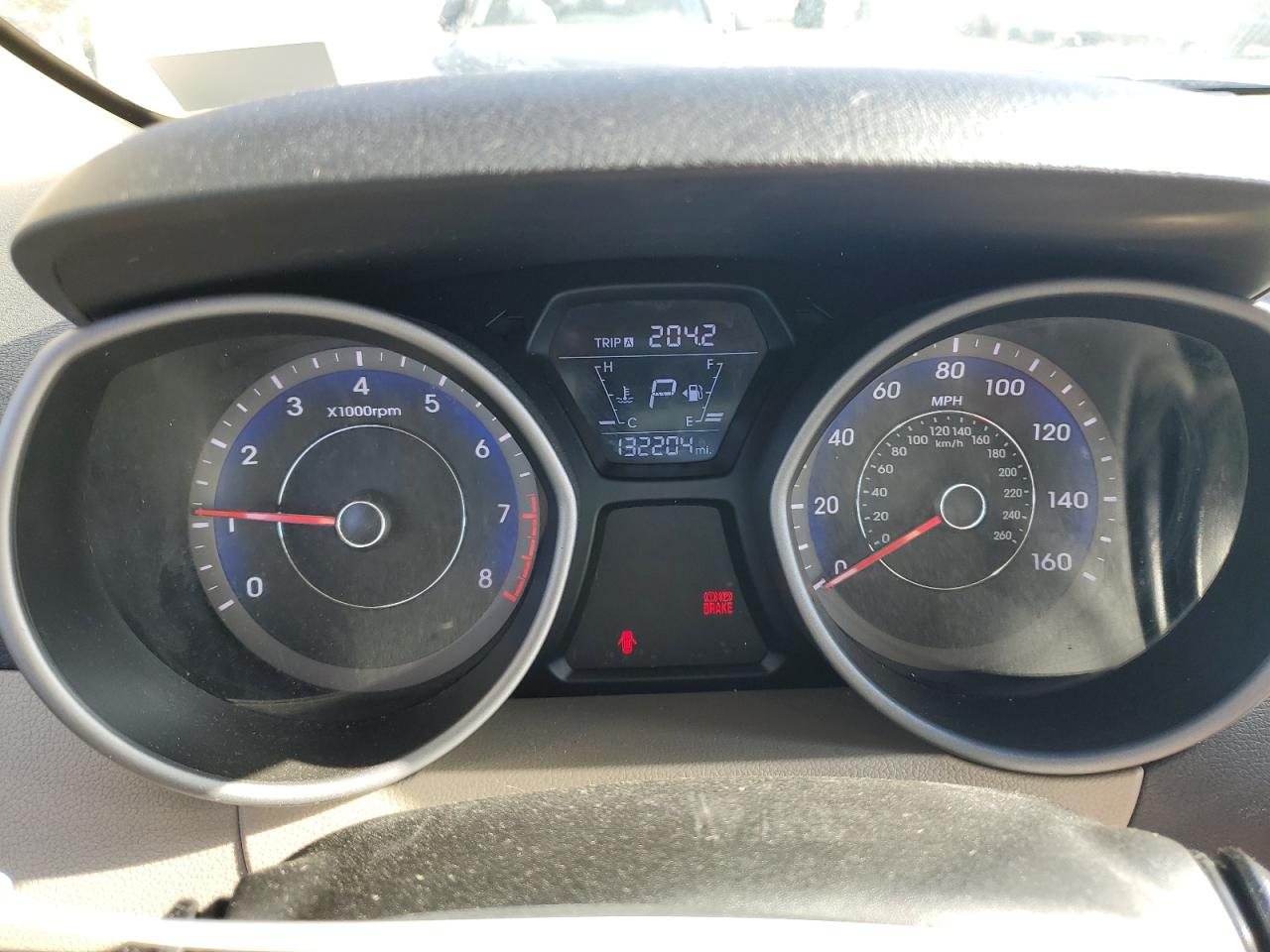 2015 Hyundai Elantra - Image 9