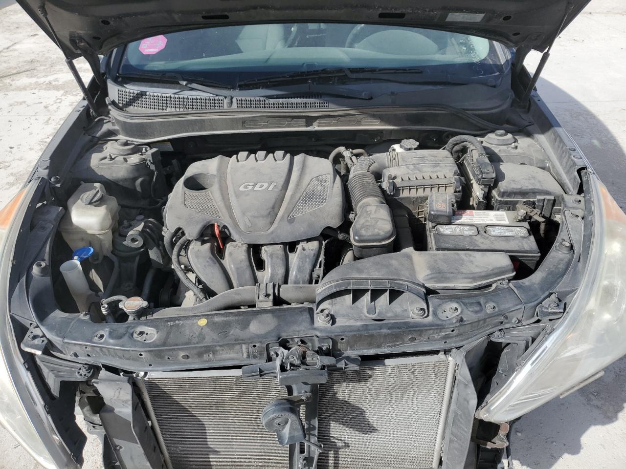 2012 Hyundai Sonata - Image 12