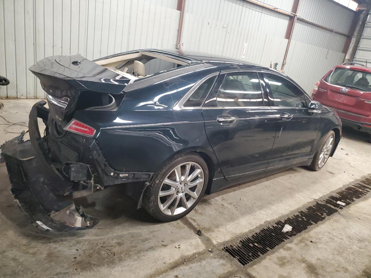 2014 Lincoln MKZ - Image 3