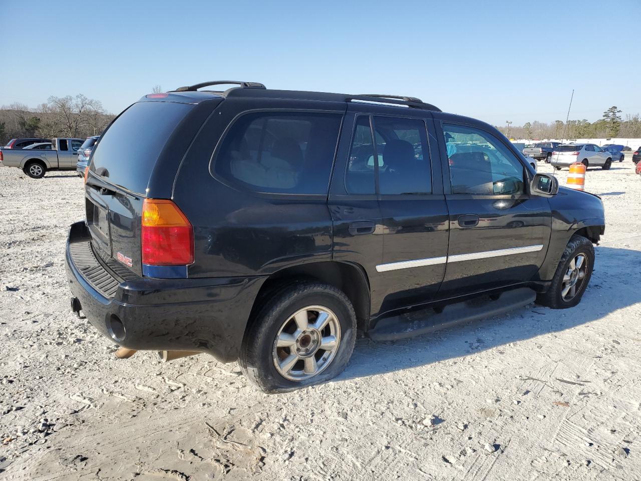 2008 GMC Envoy - Image 3