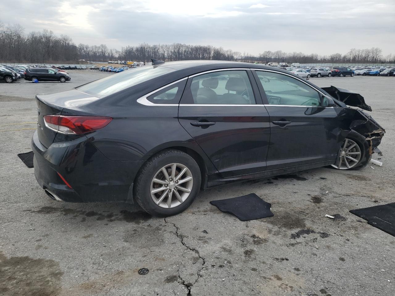 2019 Hyundai Sonata - Image 3