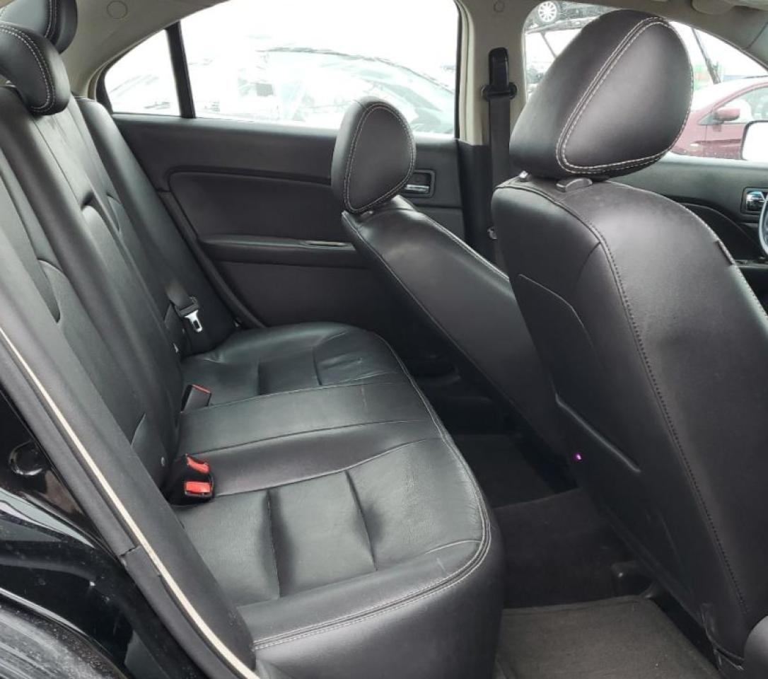 2012 Ford Fusion - Image 10