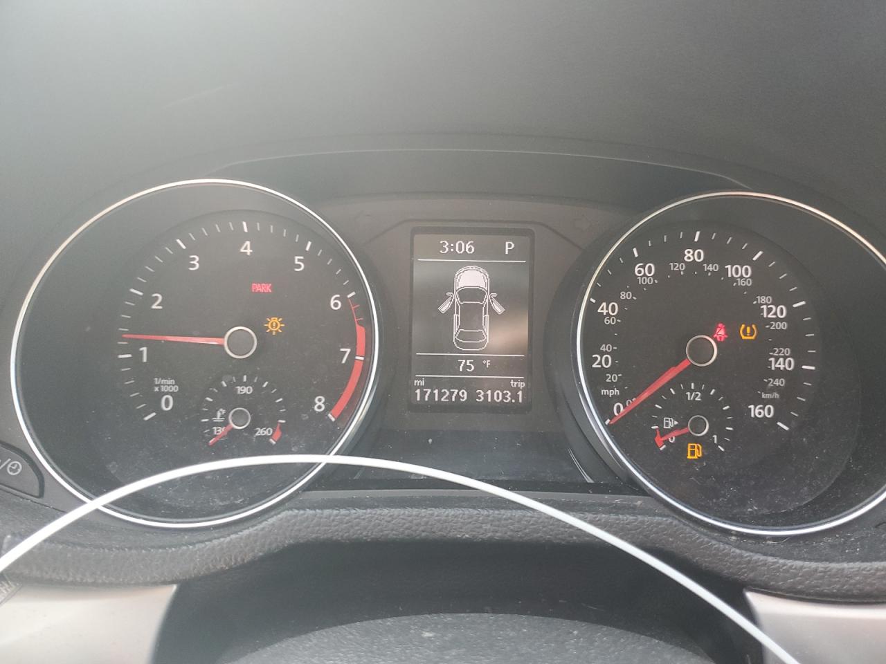 2016 Volkswagen Passat - Image 9