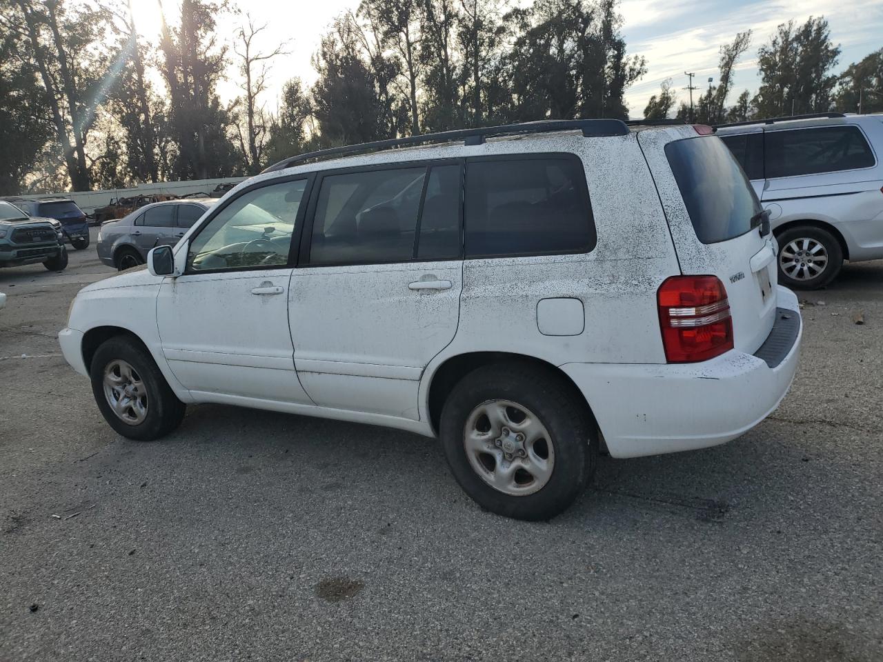 2003 Toyota Highlander - Image 2