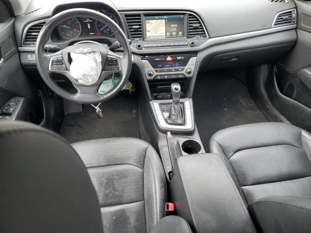  HYUNDAI ELANTRA 2017 Сріблястий