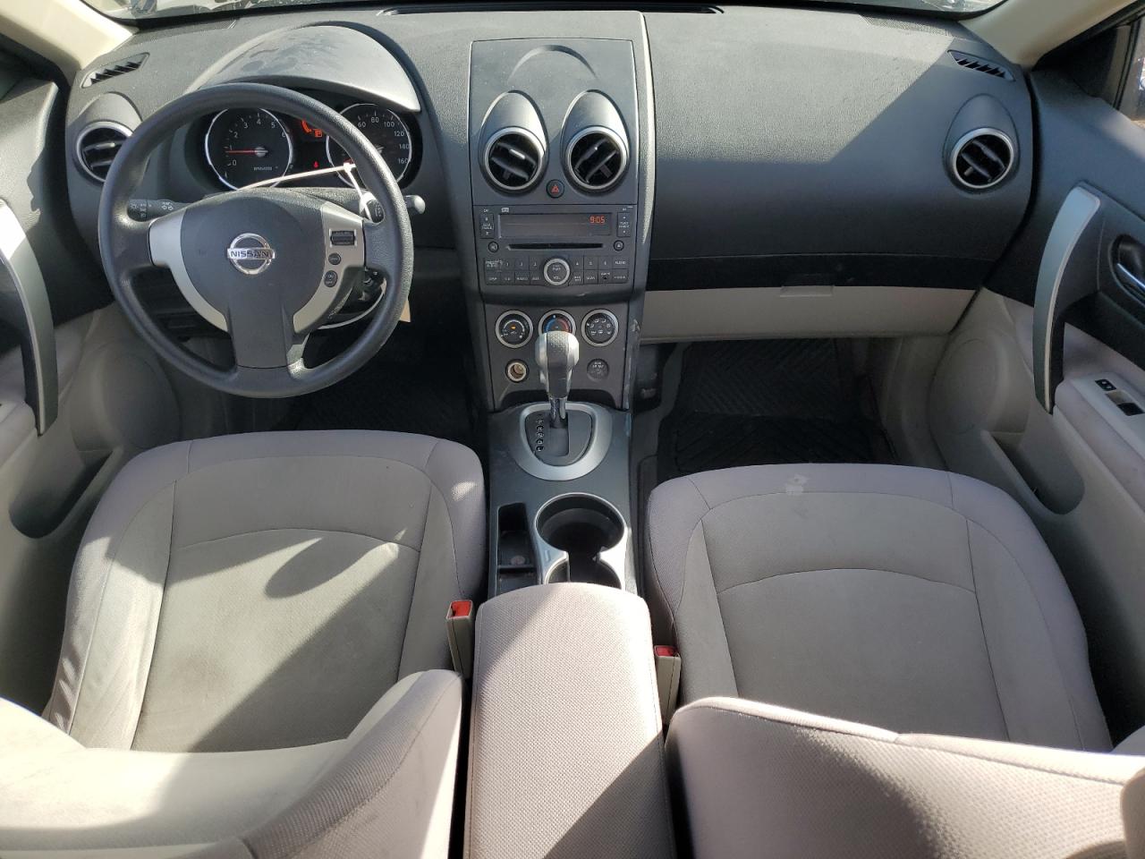 2010 Nissan Rogue - Image 8