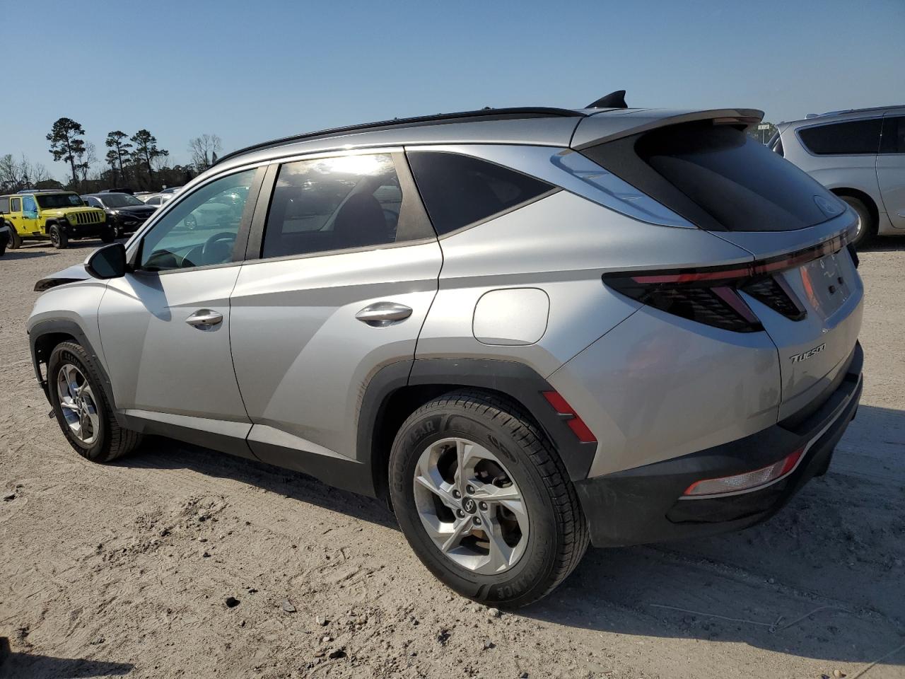 2022 Hyundai Tucson - Image 2