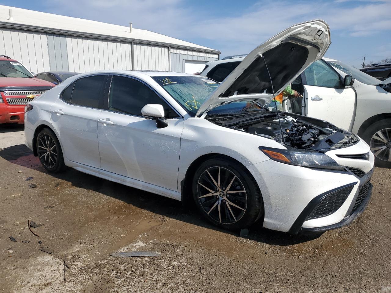 2022 Toyota Camry - Image 4