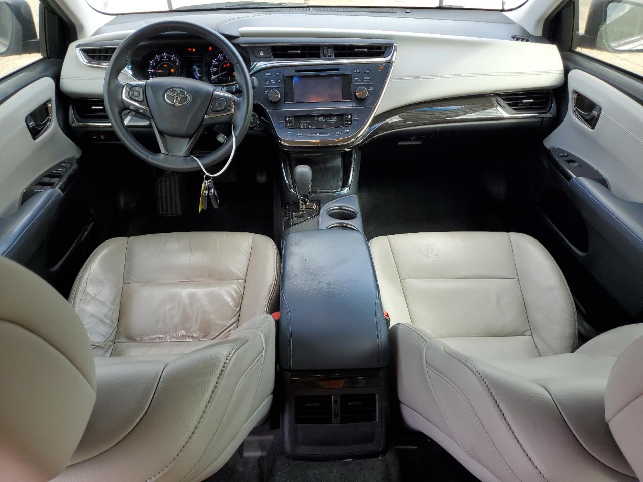 2014 Toyota Avalon - Image 8