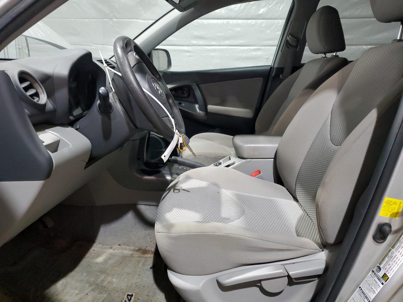 2012 Toyota RAV 4 - Image 7