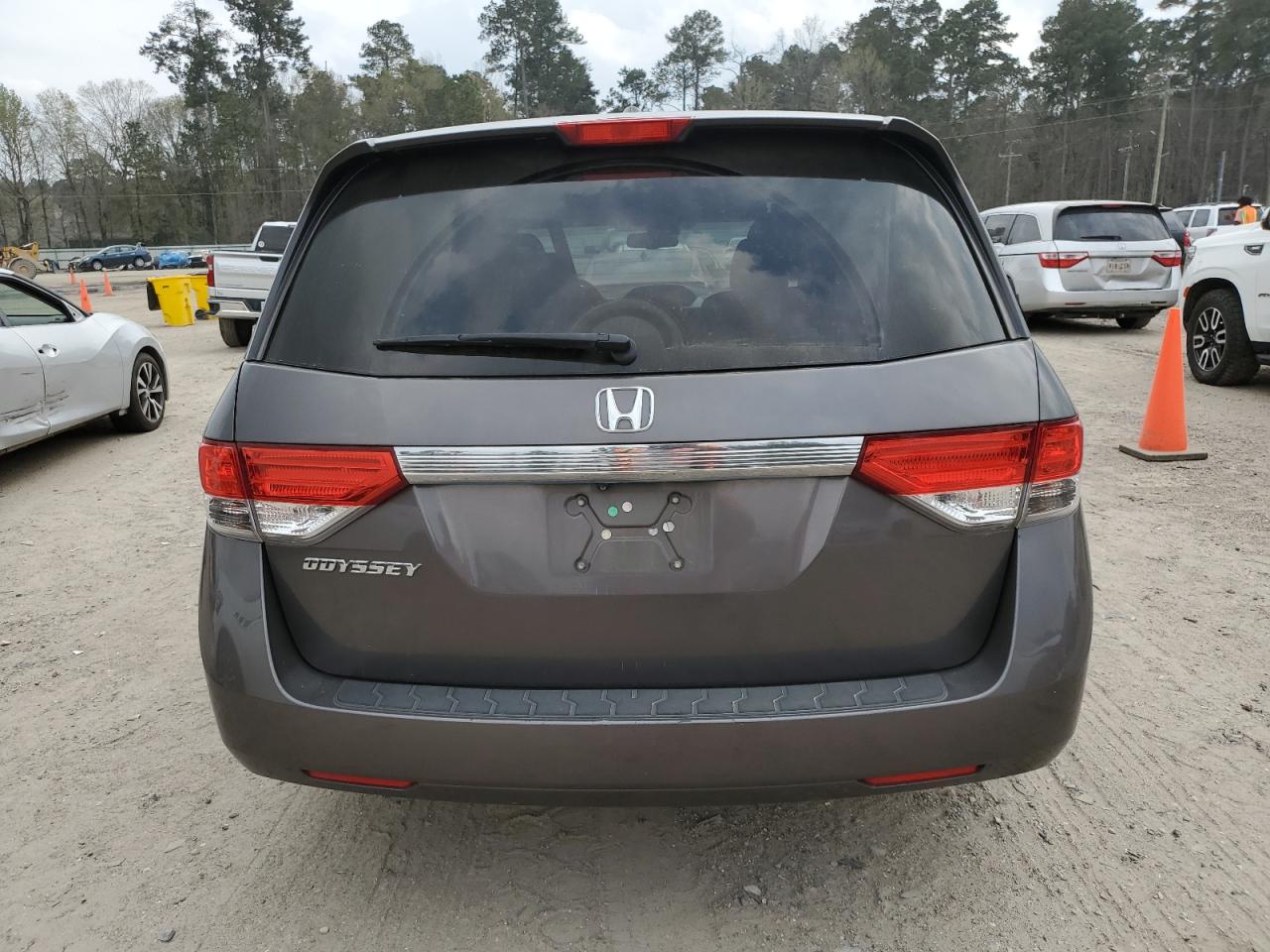 2014 Honda Odyssey - Image 6