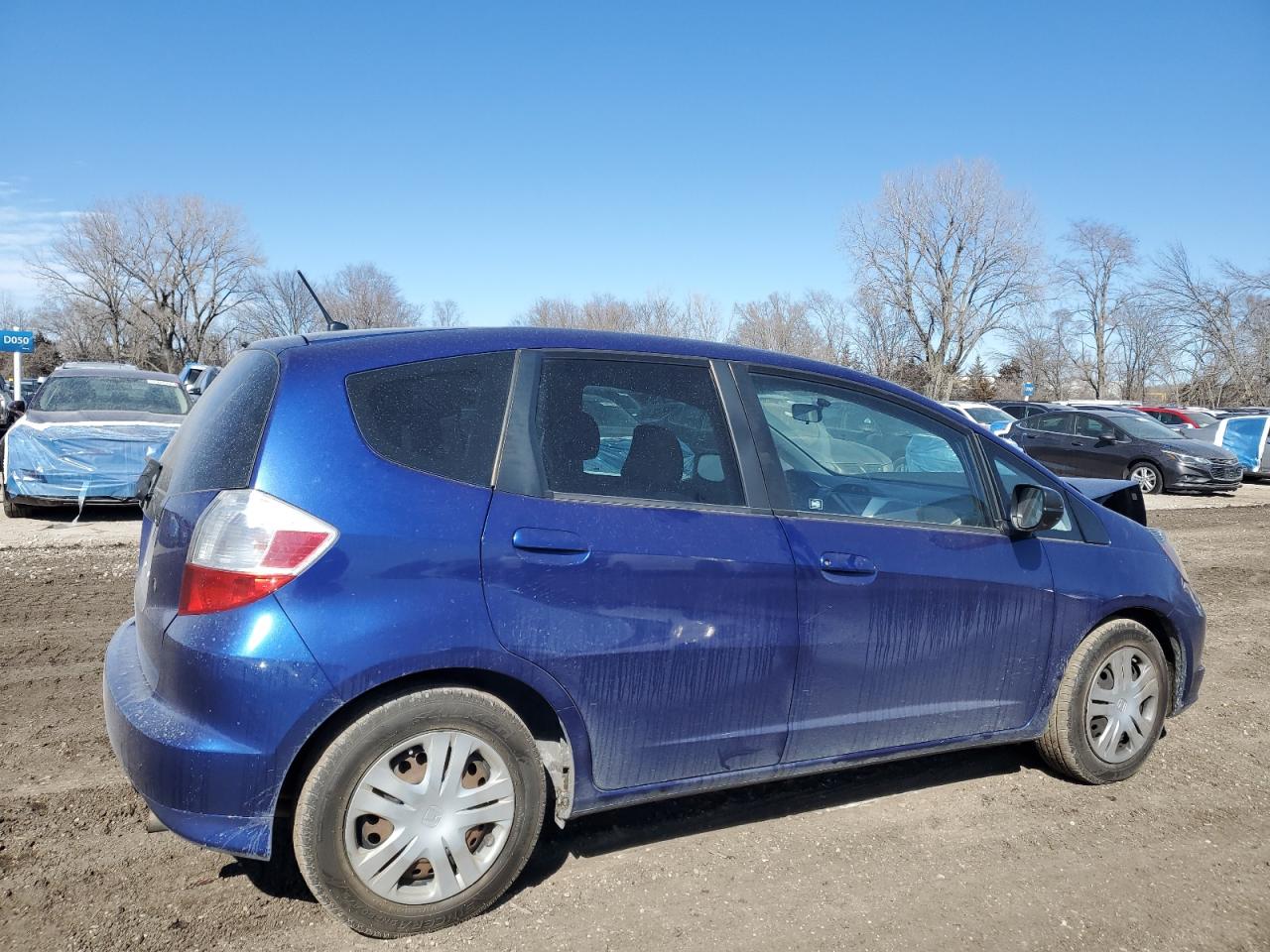 2009 Honda Fit - Image 3