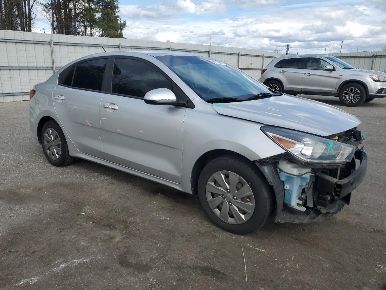 2019 Kia Rio - Image 4