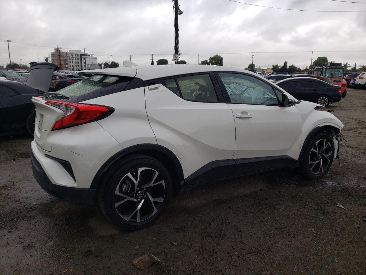2019 Toyota C-HR - Image 3
